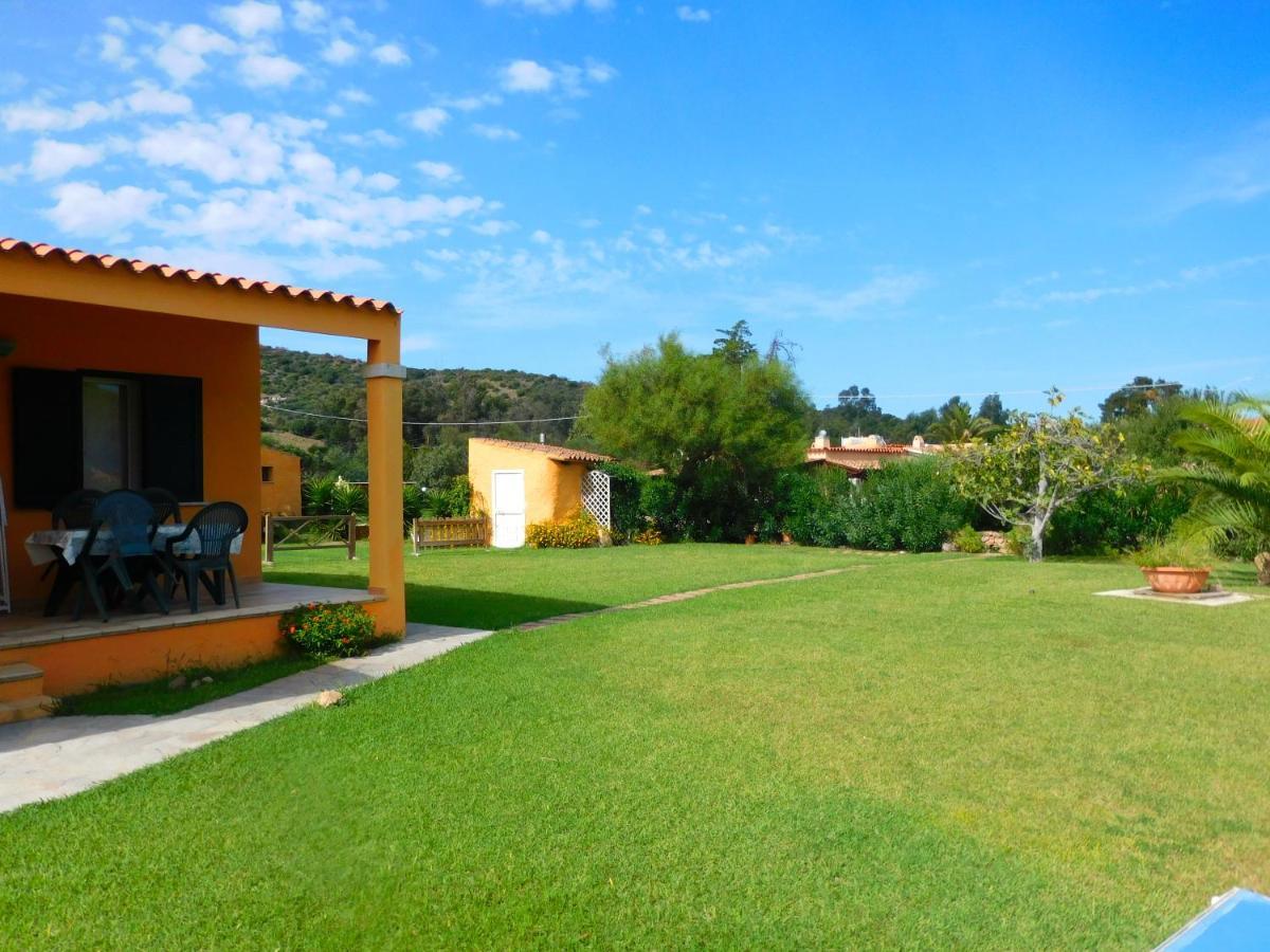 Residence La Pineta Budoni Exterior foto